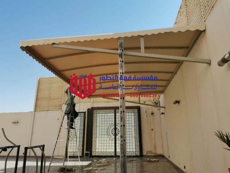 مظلات مواقف سيارات